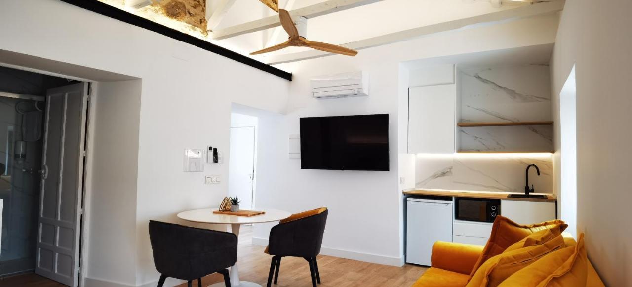 Manzano Palace. Habitaciones Y Suites 30 M2 En La Plaza Mayor Almagro Exterior photo